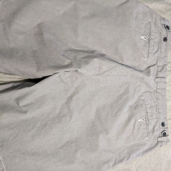 Nautica navy and white micro gingham size 36 - Picture 2 of 3